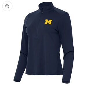 Michigan Wolverine’s Women’s Navy Tribute 1/2 Zip Pullover Top, Medium